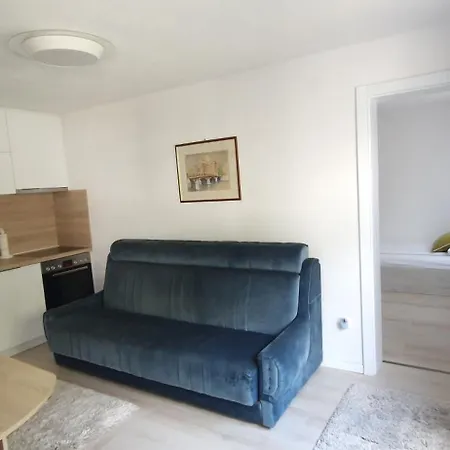 Apartment Family With Garden *